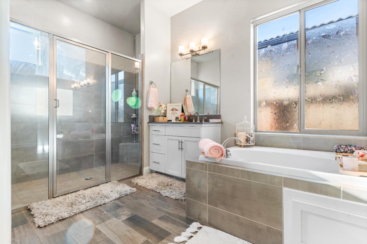 2785 N Armstrong Avenue, Fresno, CA, 93727