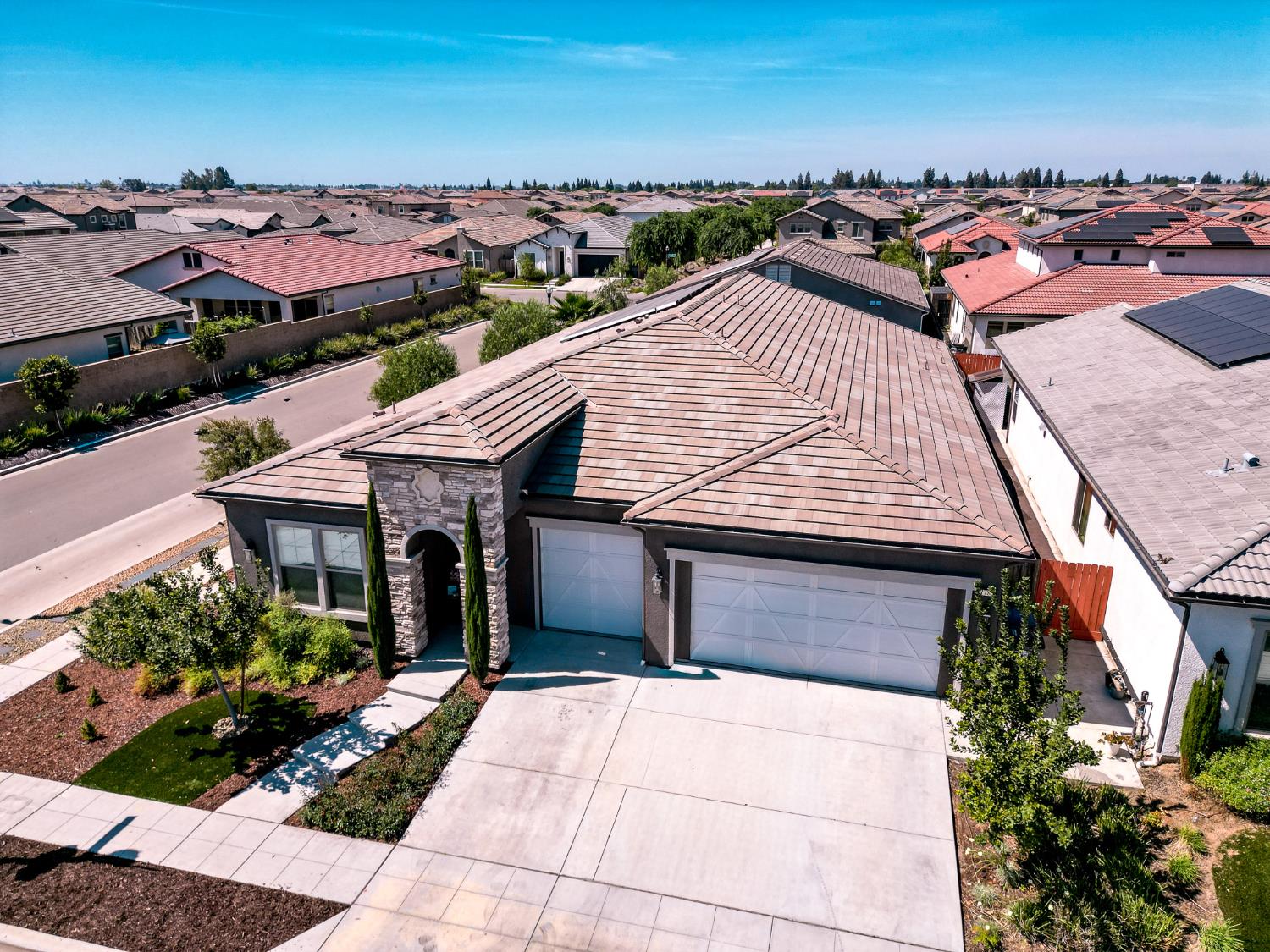 2785 N Armstrong Avenue, Fresno, CA, 93727