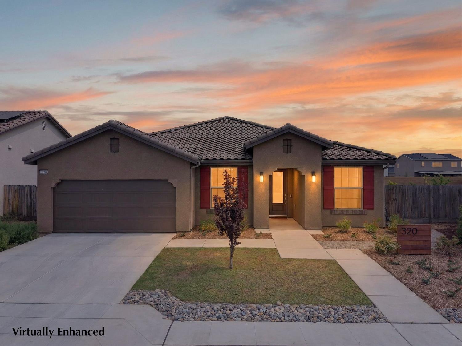 Single Family in Fresno - photo 2