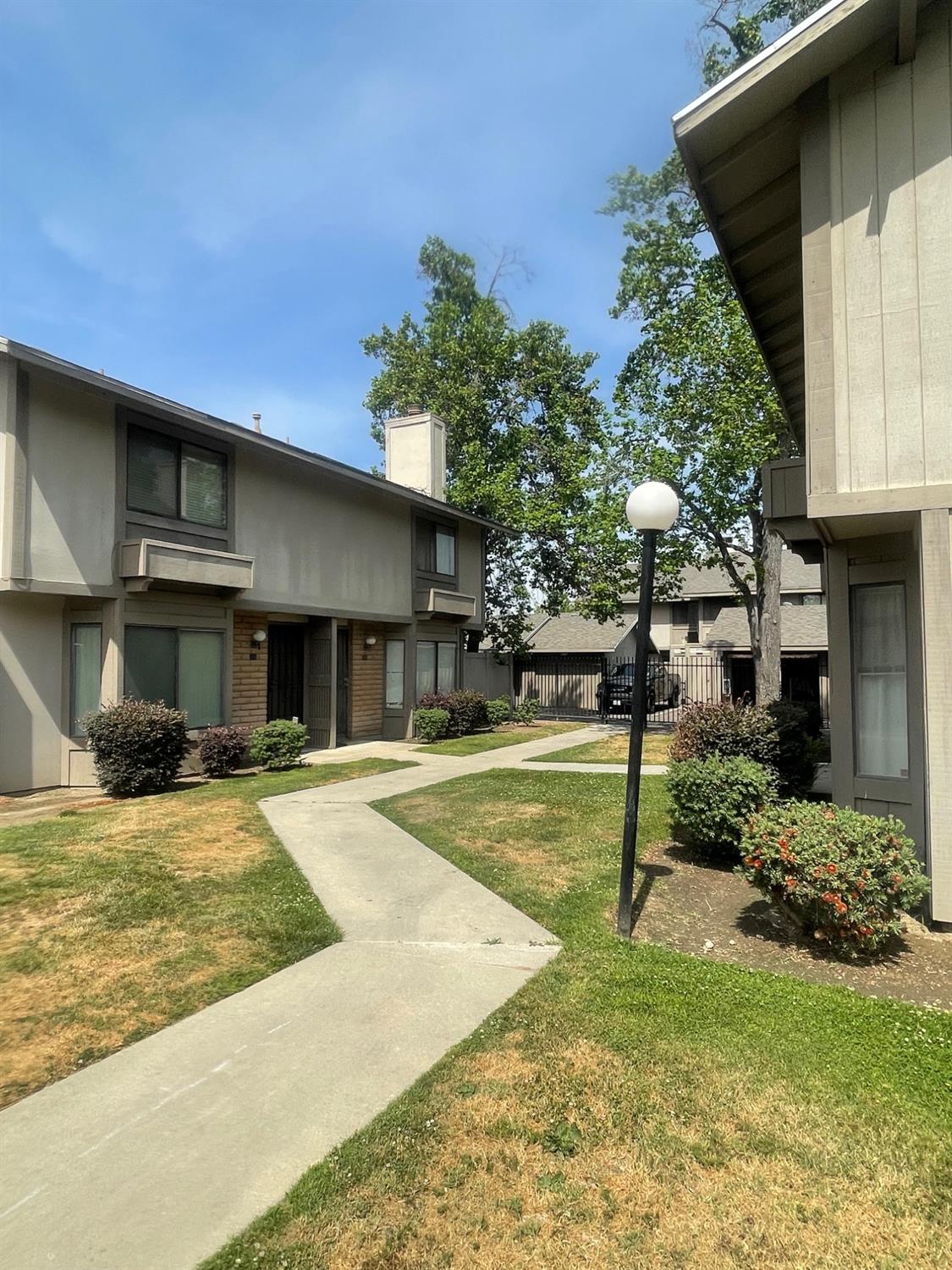 4676 E Alamos Avenue UNIT&nbsp;106, Fresno, CA, 93726