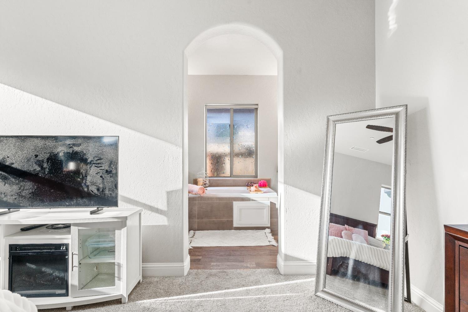 2785 N Armstrong Avenue, Fresno, CA, 93727