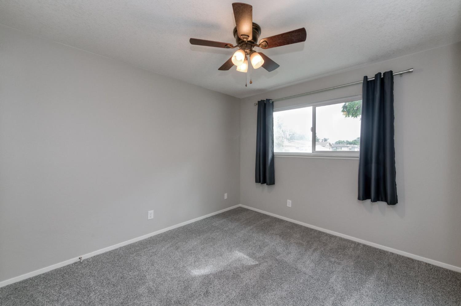 1314 Ezie Avenue, Clovis, CA, 93611