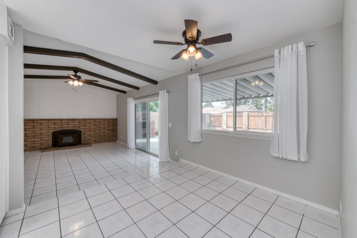 1314 Ezie Avenue, Clovis, CA, 93611