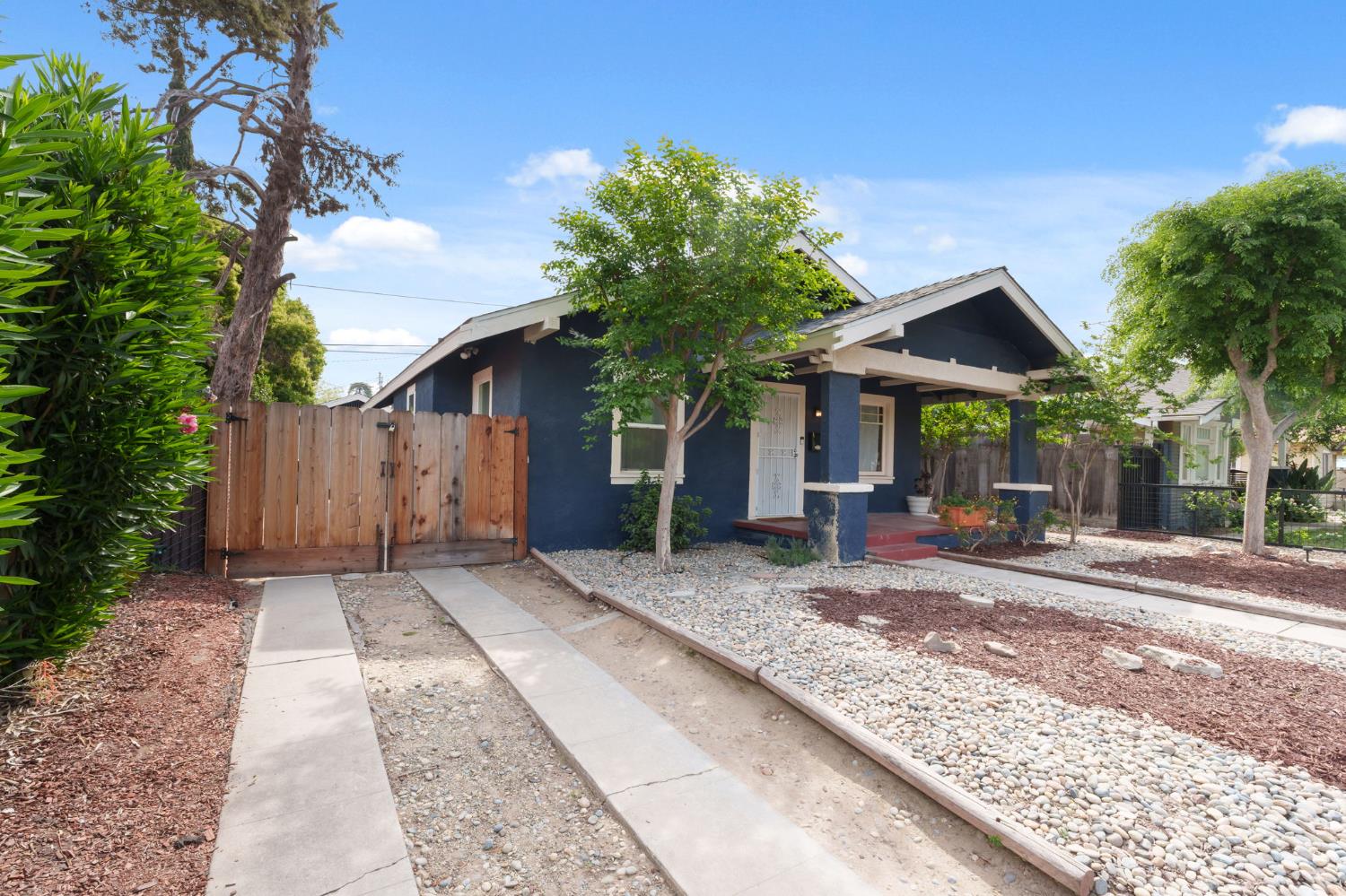 1494 N Wilson Avenue, Fresno, CA, 93728
