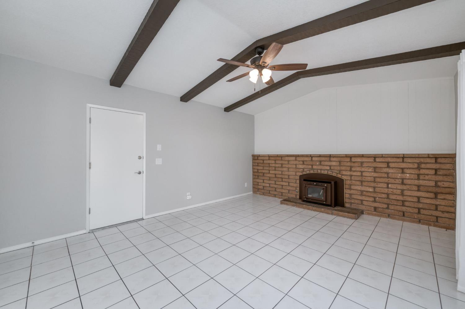 1314 Ezie Avenue, Clovis, CA, 93611