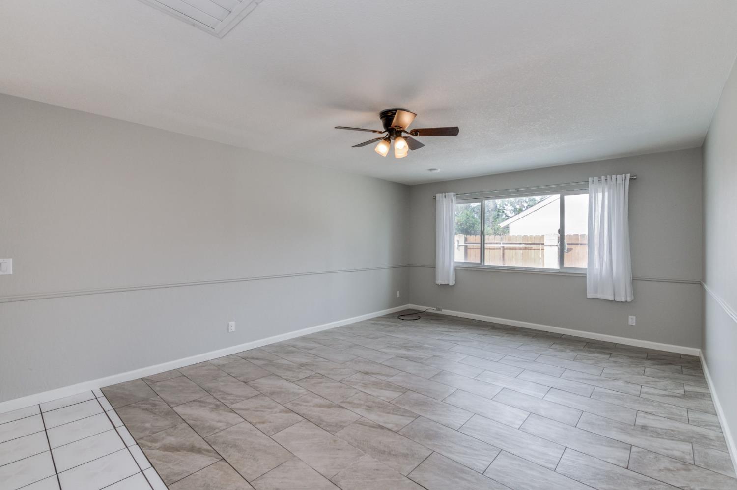 1314 Ezie Avenue, Clovis, CA, 93611