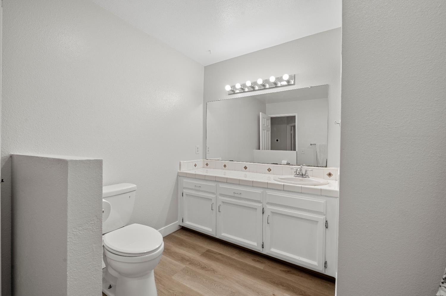 4727 E Alamos Avenue UNIT&nbsp;106A, Fresno, CA, 93726