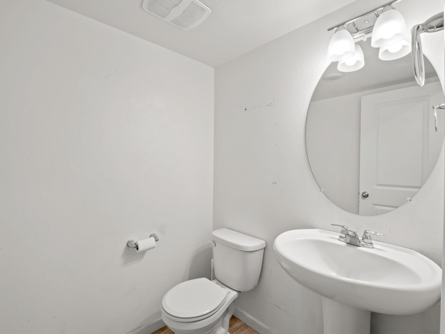 3637 N Mccaffrey Avenue, Fresno, CA, 93722