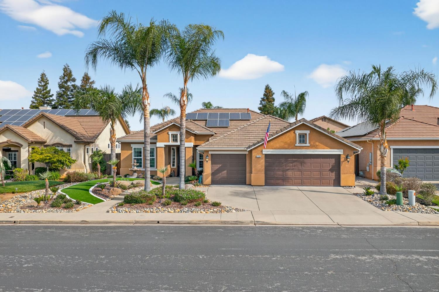Single Family in Clovis - photo 2