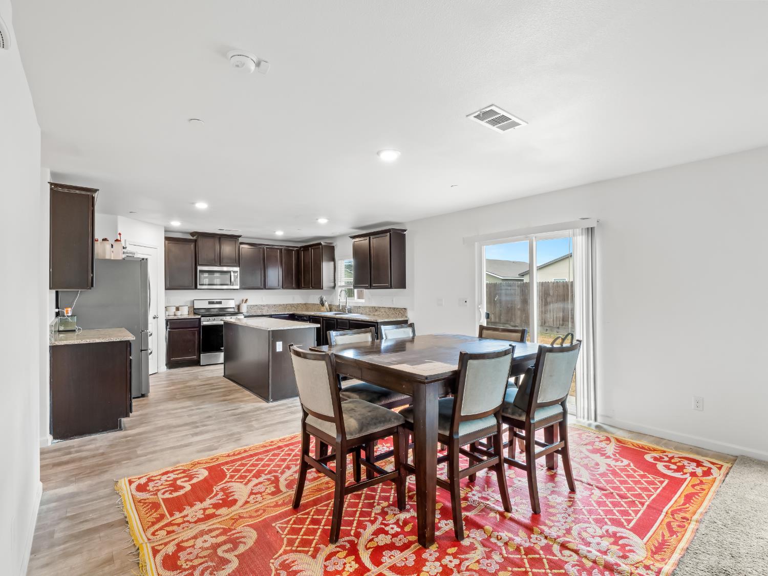 3637 N Mccaffrey Avenue, Fresno, CA, 93722