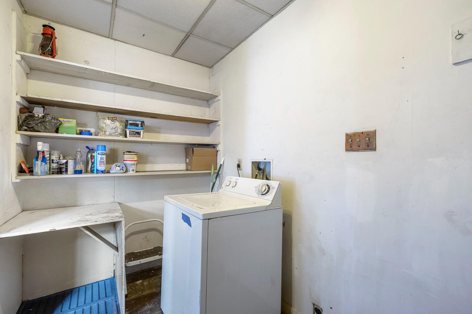 3153 E Kerckhoff Avenue, Fresno, CA, 93702