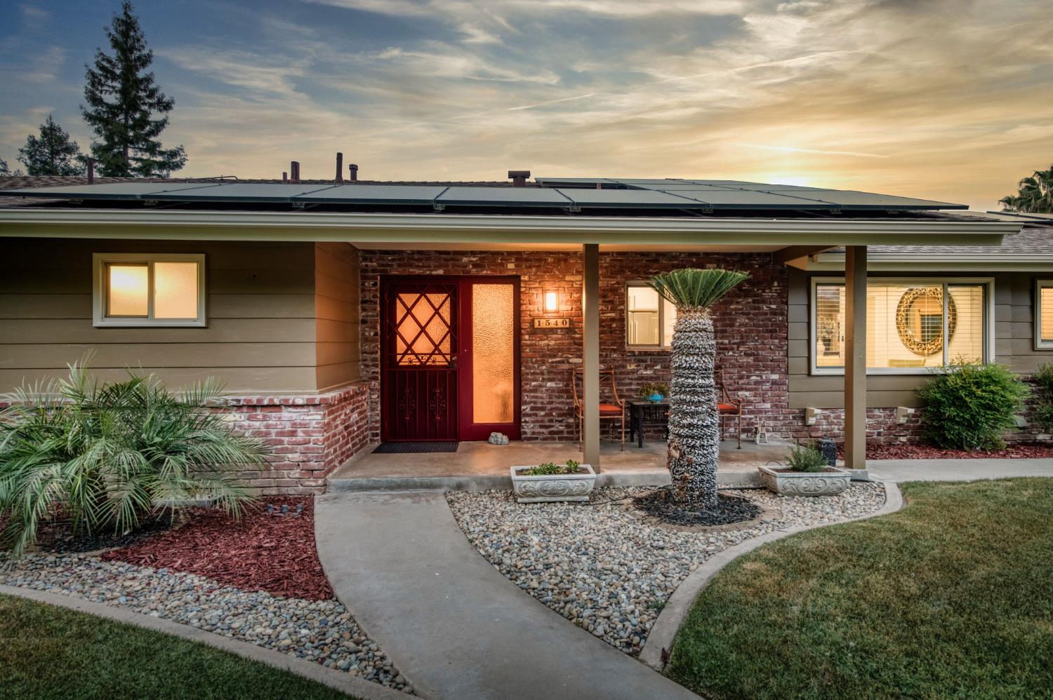 Single Family in Fresno - photo 3