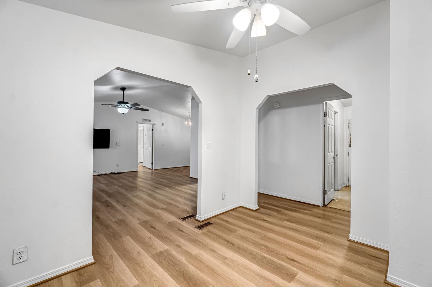 1218 E Cleveland Avenue UNIT&nbsp;142, Madera, CA, 93638