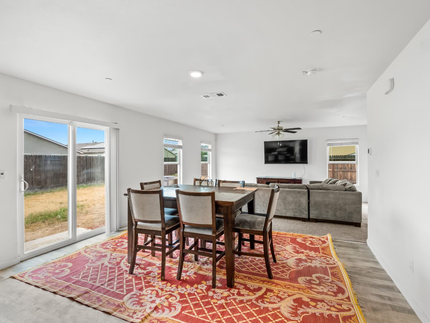 3637 N Mccaffrey Avenue, Fresno, CA, 93722