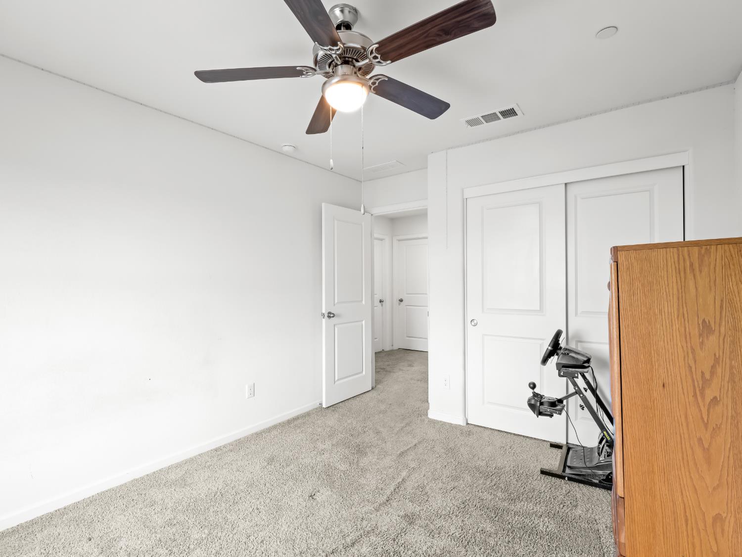 3637 N Mccaffrey Avenue, Fresno, CA, 93722