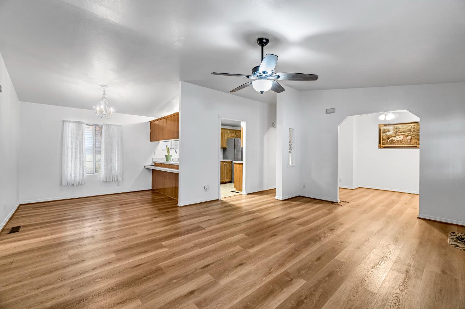 1218 E Cleveland Avenue UNIT&nbsp;142, Madera, CA, 93638