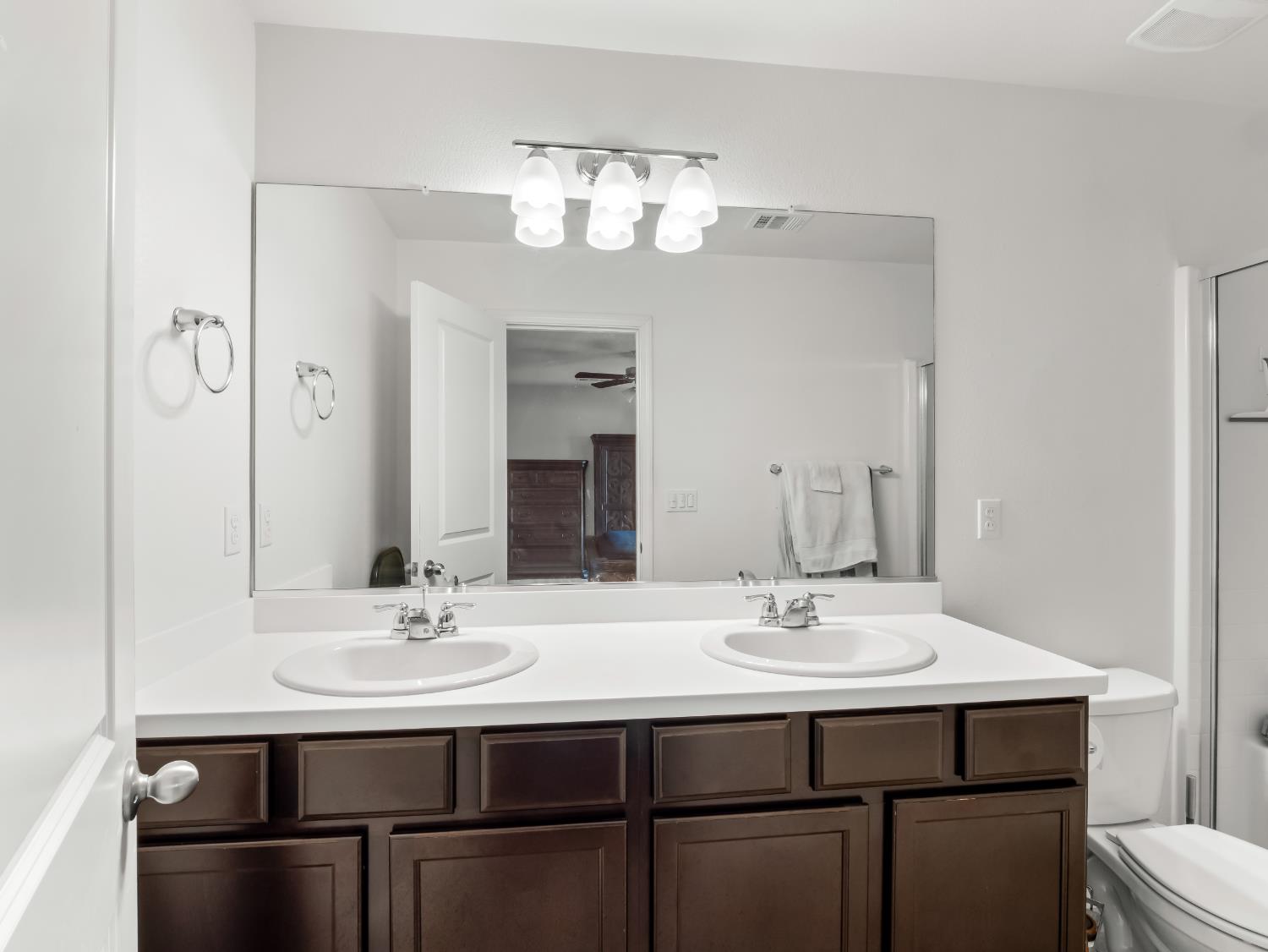 3637 N Mccaffrey Avenue, Fresno, CA, 93722