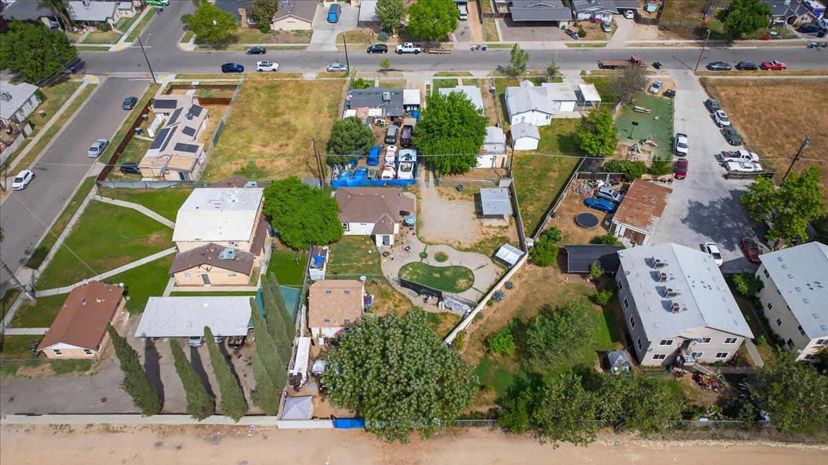 1328 E Fedora Avenue, Fresno, CA, 93704