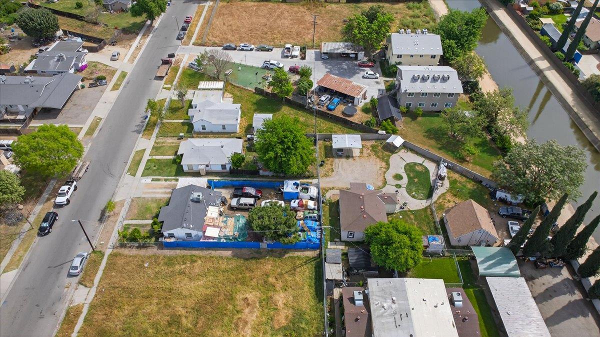 1328 E Fedora Avenue, Fresno, CA, 93704