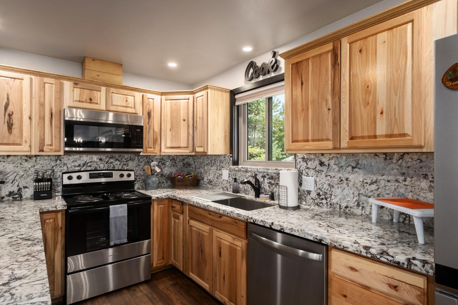 41250 Kokanee Lane, Shaver Lake, CA, 93664