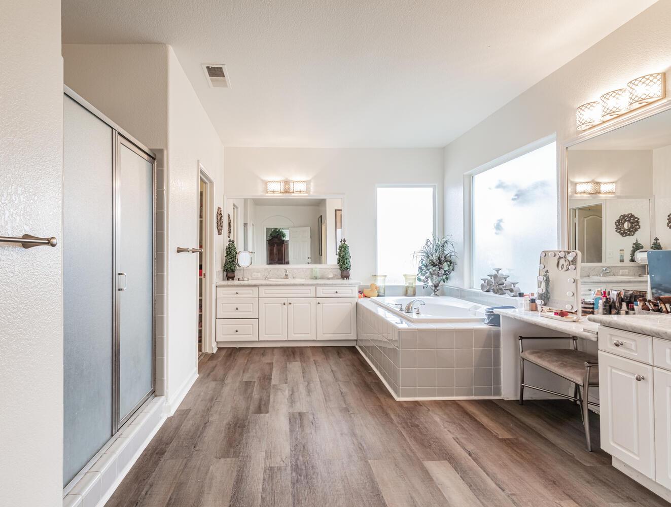 2170 W Beechwood Avenue, Fresno, CA, 93711