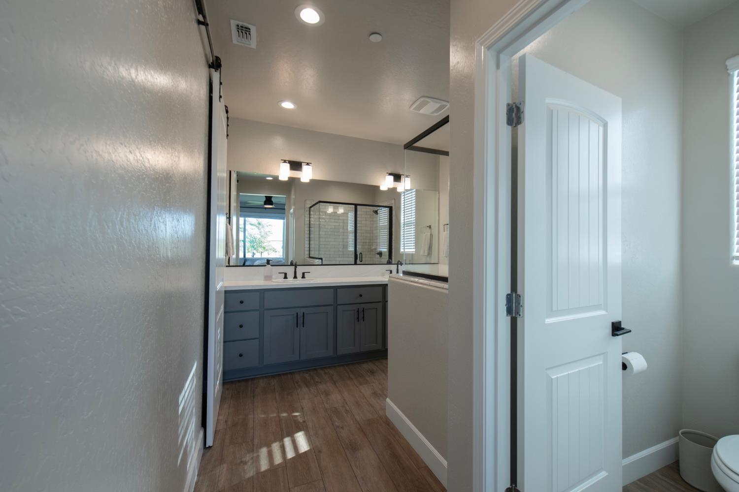 998 Ponderosa Way W, Madera, CA, 93636