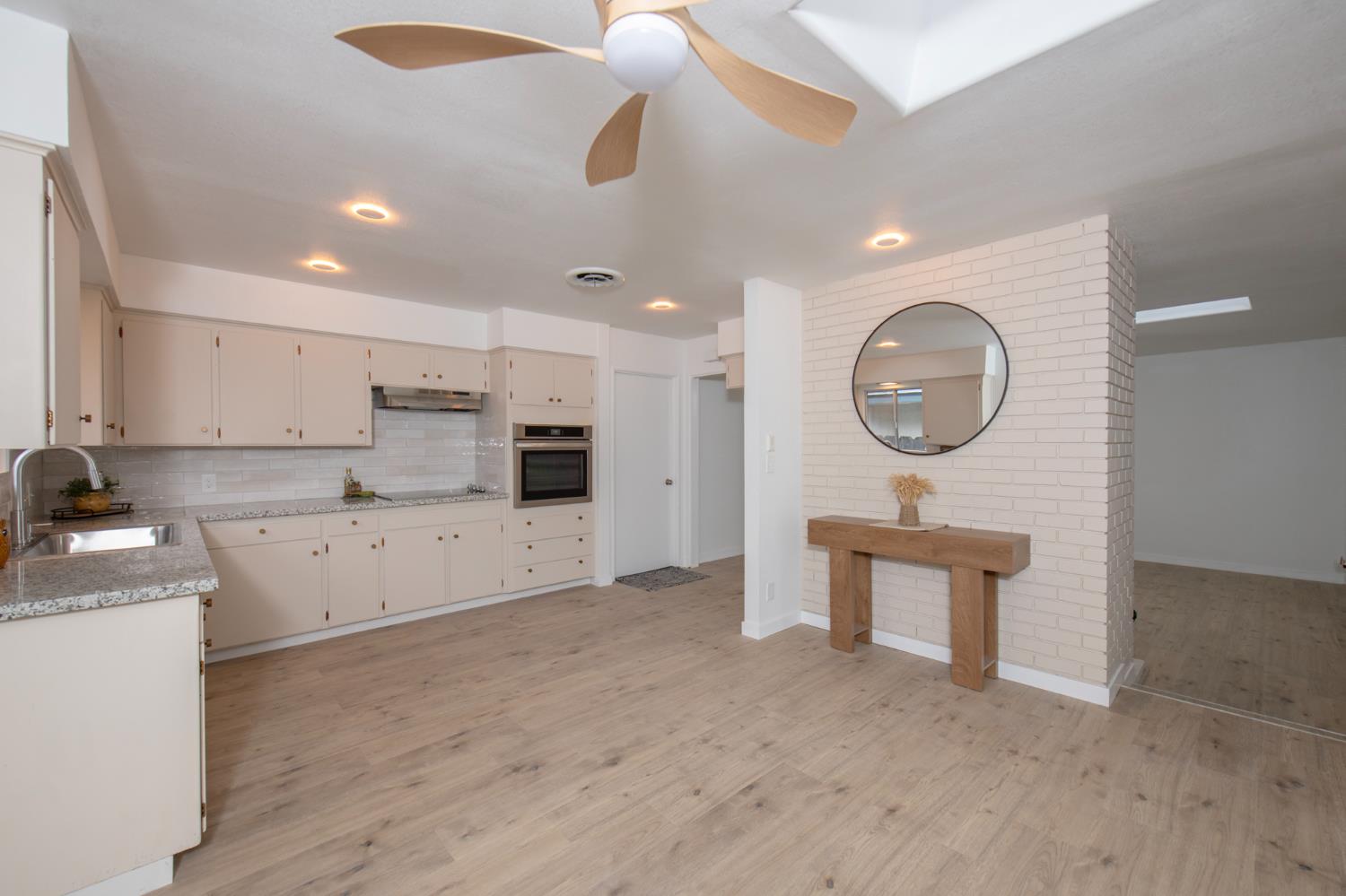 5356 N Bond Street, Fresno, CA, 93710