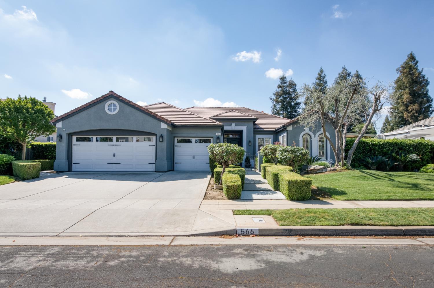 Single Family in Clovis - photo 2