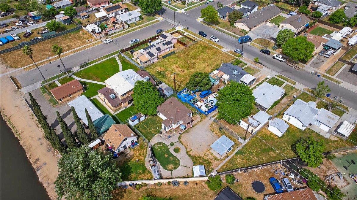 1328 E Fedora Avenue, Fresno, CA, 93704