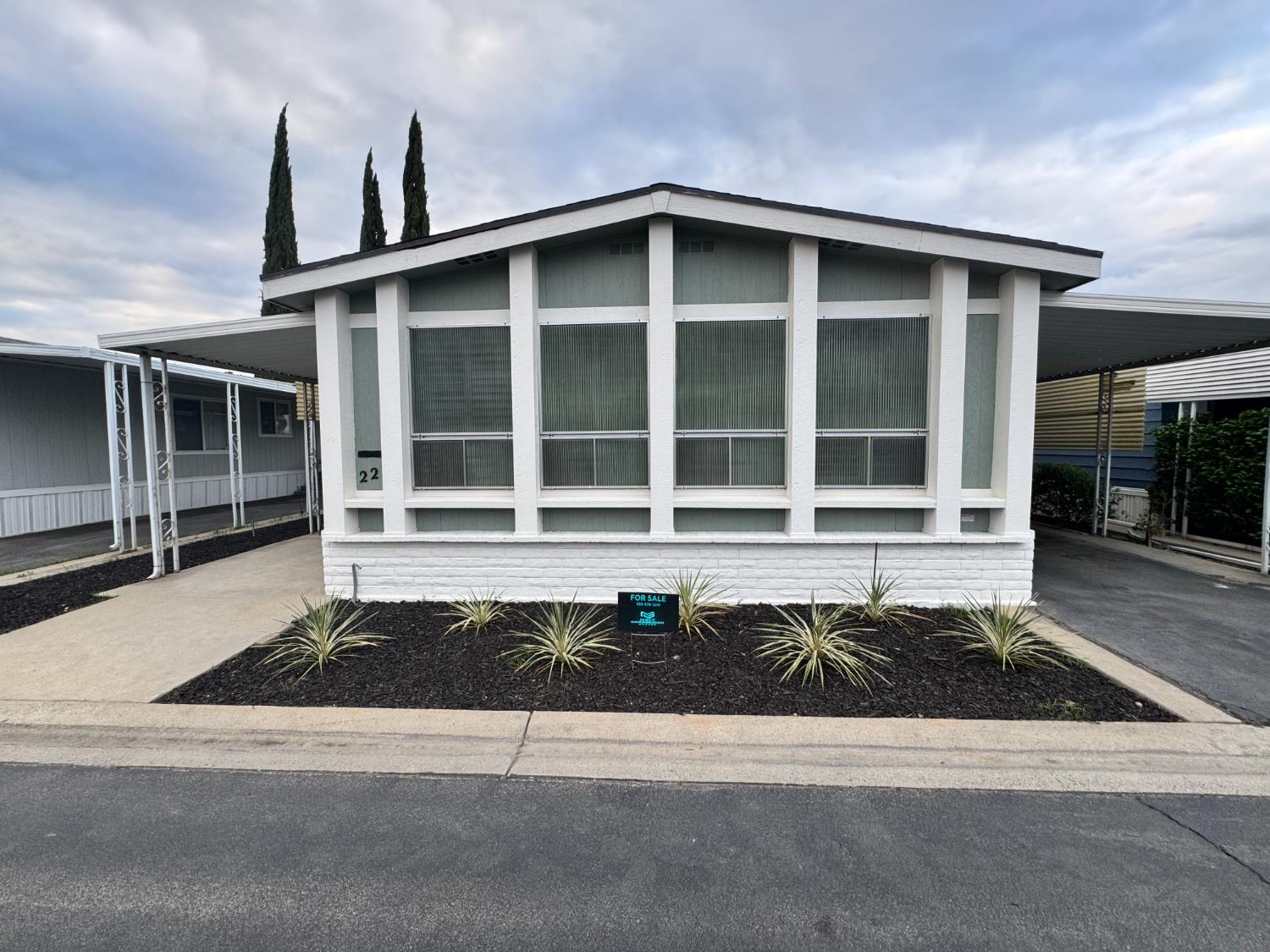 Mobile Home in Fresno - photo 3