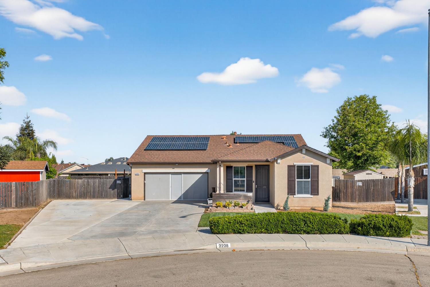 Single Family in Fresno - photo 3