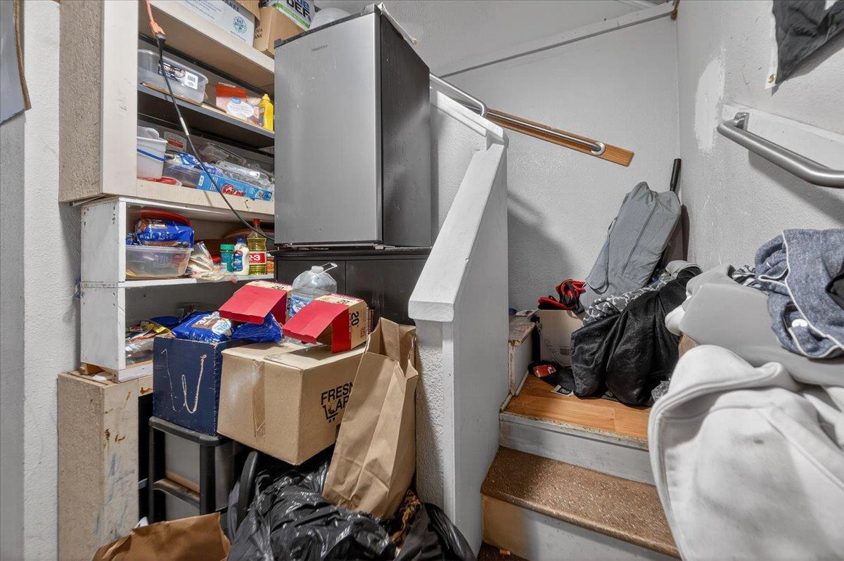 1328 E Fedora Avenue, Fresno, CA, 93704