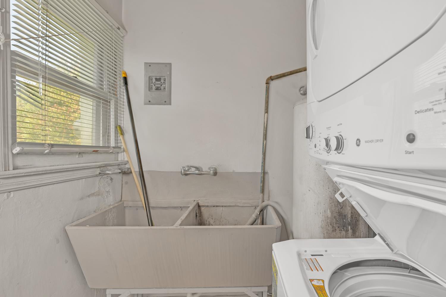 500 N G Street, Madera, CA, 93637