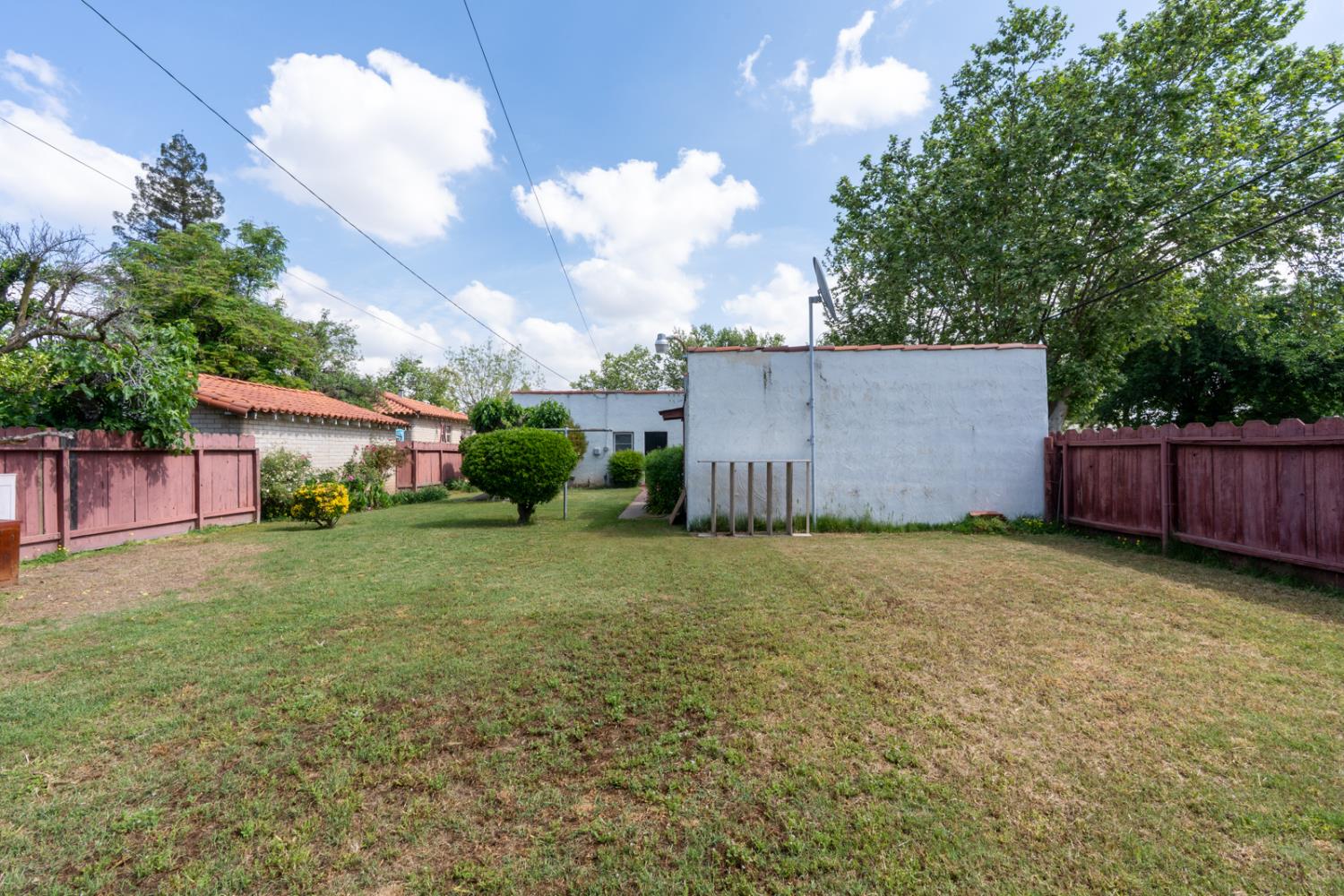 500 N G Street, Madera, CA, 93637