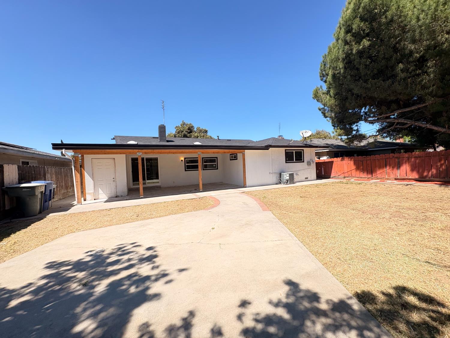 5356 N Bond Street, Fresno, CA, 93710