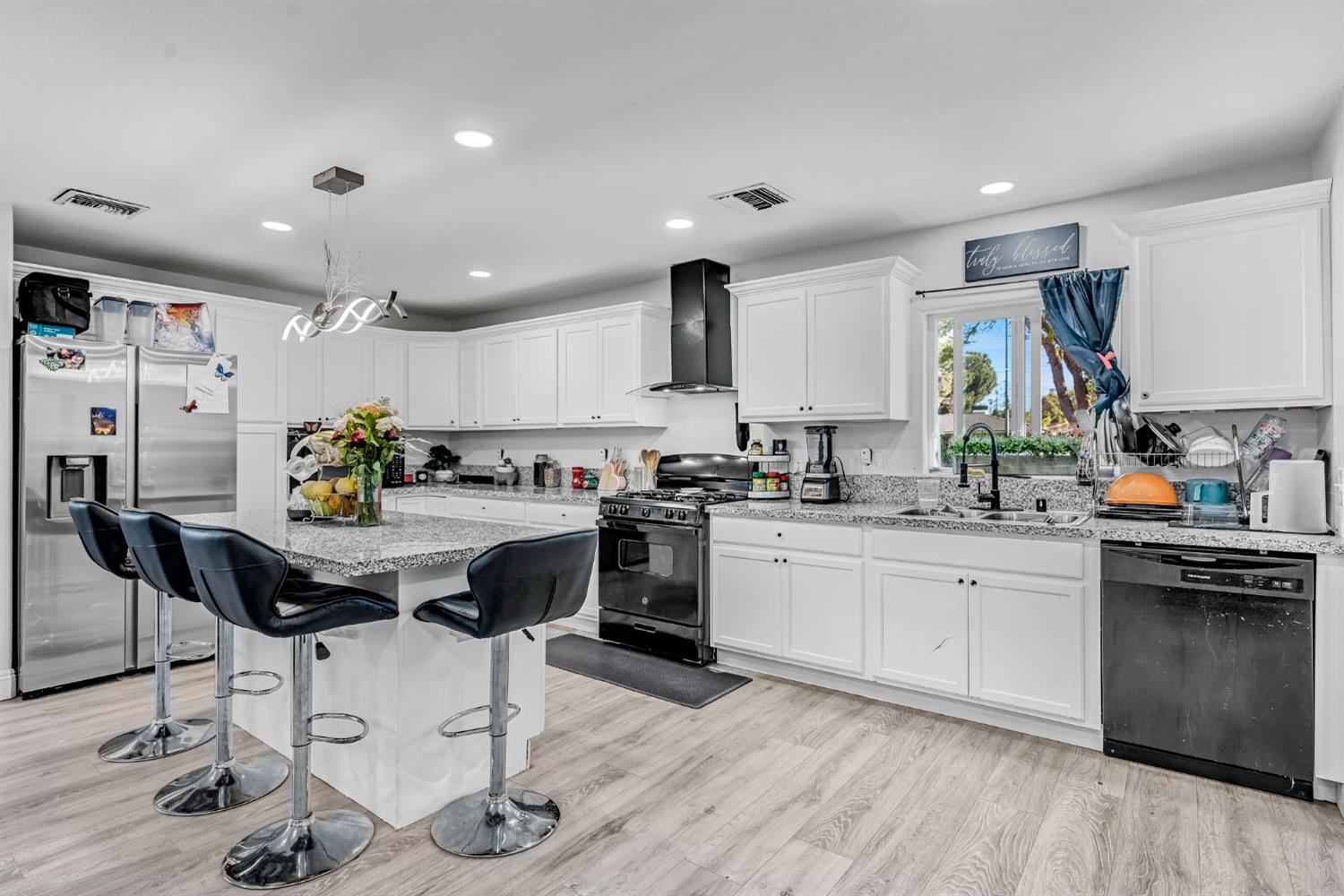 21 E Eden, Fresno, CA, 93706