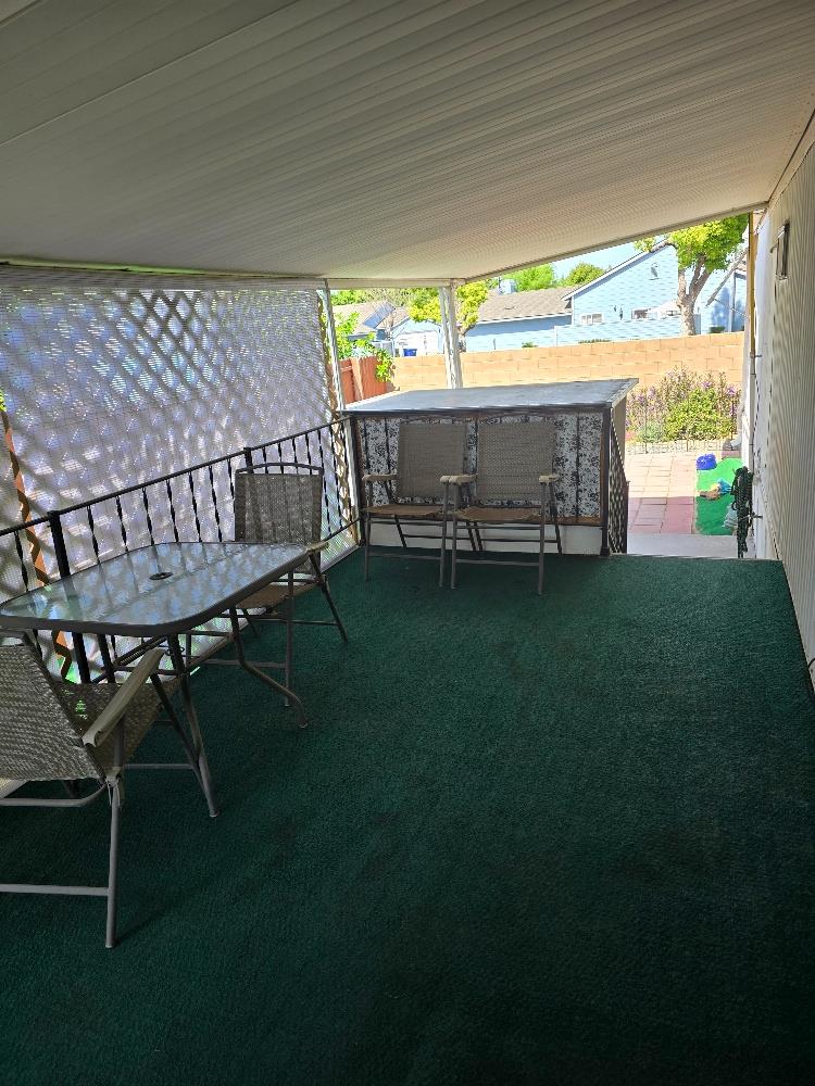 Mobile Home in Clovis - photo 3