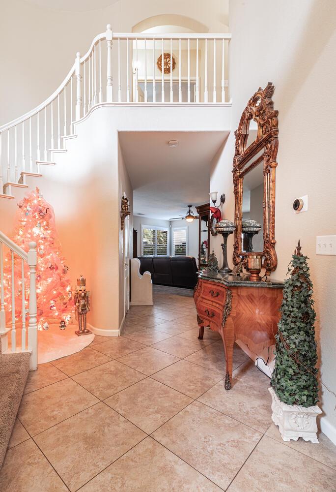 2170 W Beechwood Avenue, Fresno, CA, 93711