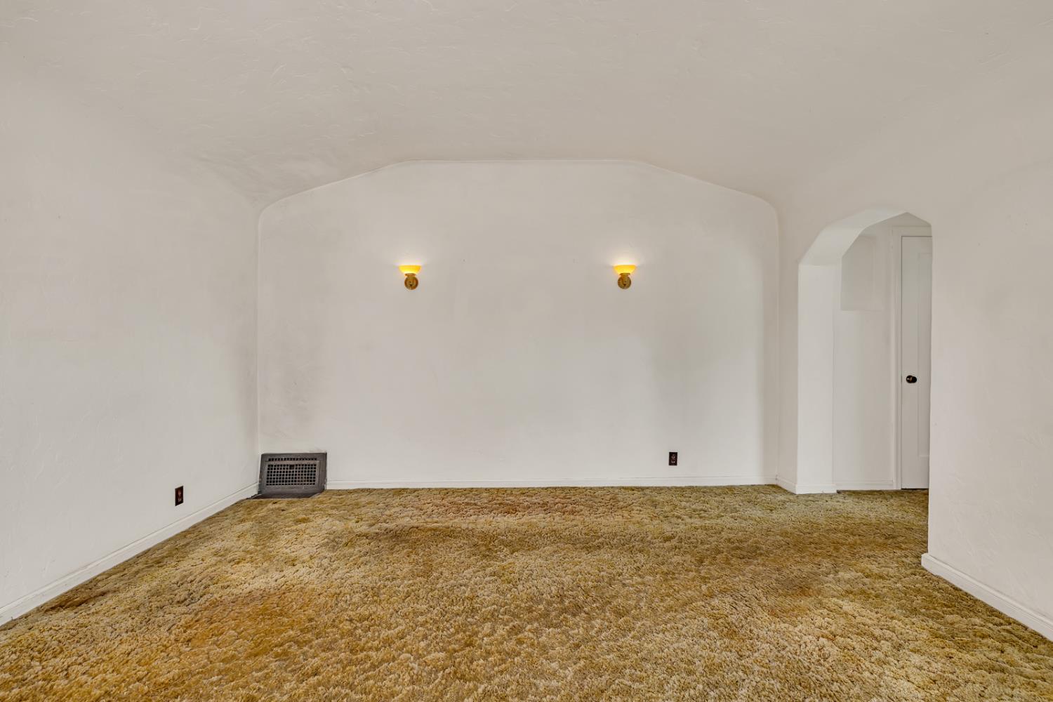 500 N G Street, Madera, CA, 93637