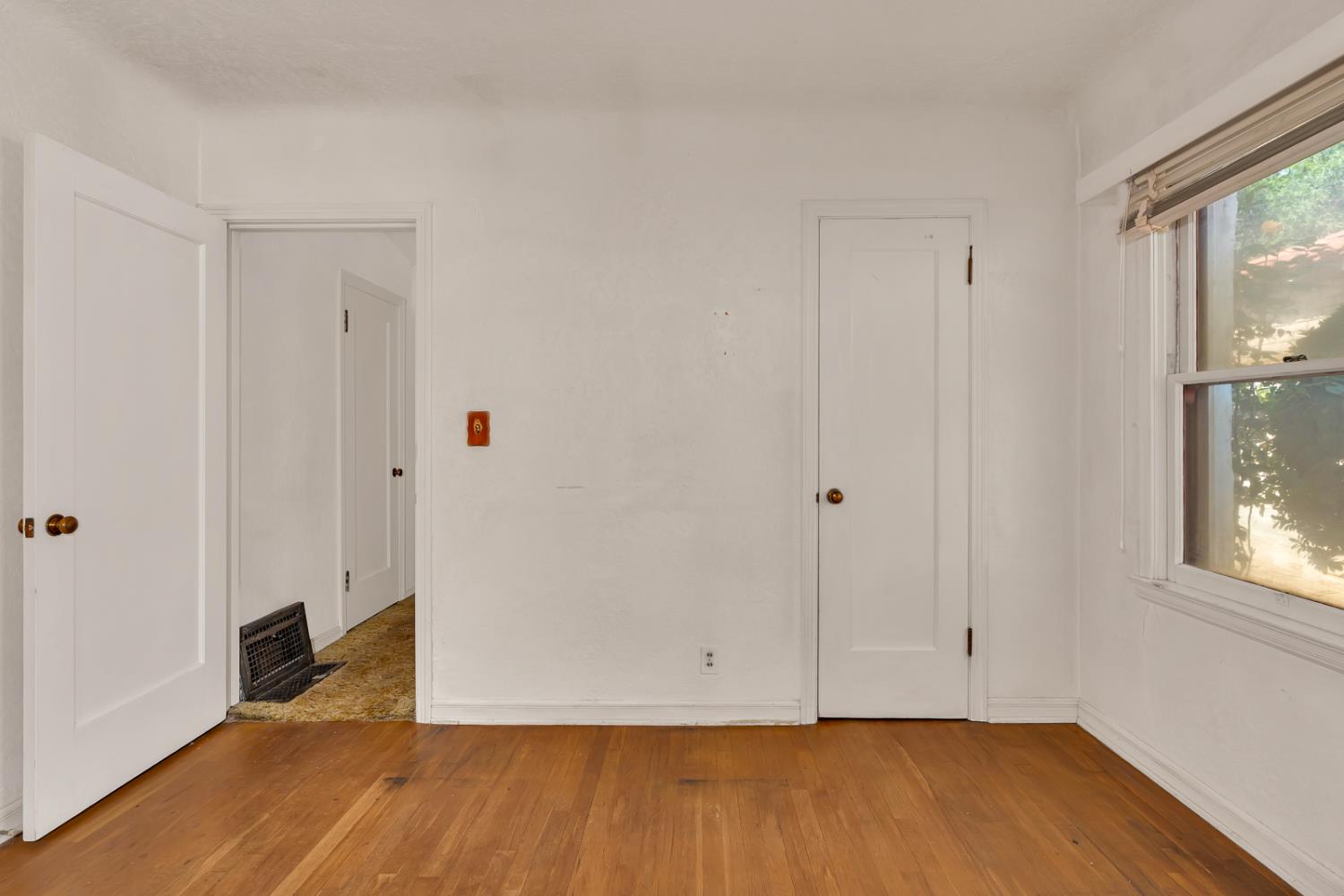 500 N G Street, Madera, CA, 93637