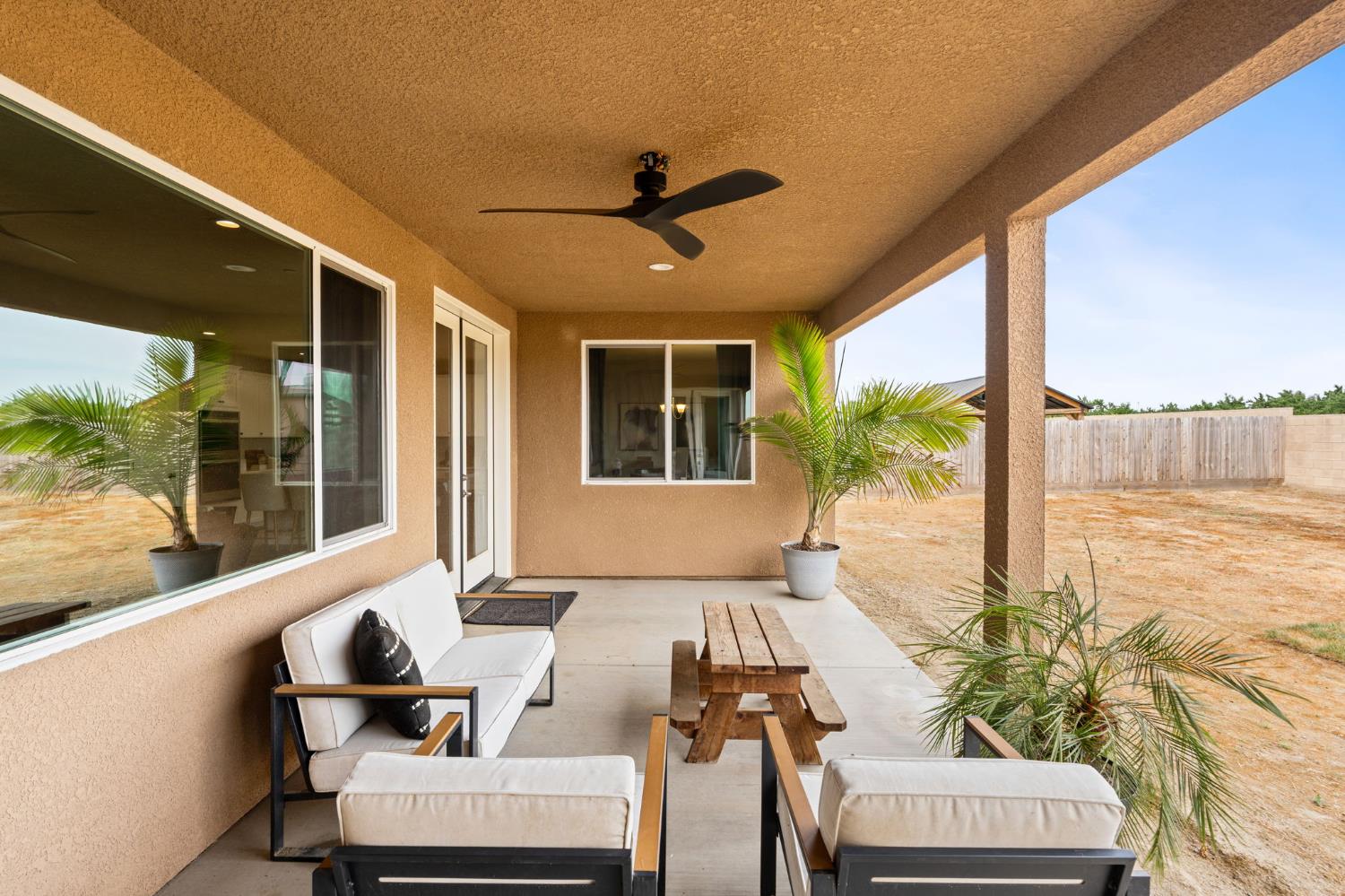 3428 N Crenshaw, Visalia, CA, 93291