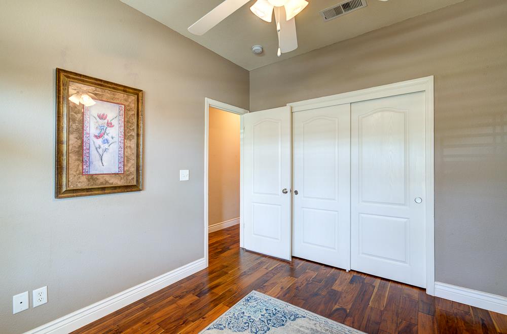 8894 N Winery Avenue, Fresno, CA, 93720