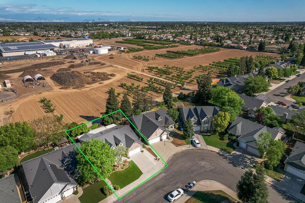 8894 N Winery Avenue, Fresno, CA, 93720