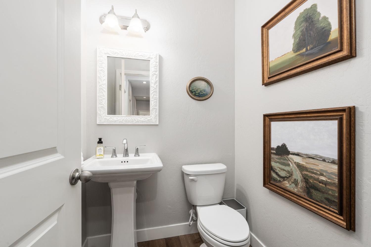 3428 N Crenshaw, Visalia, CA, 93291