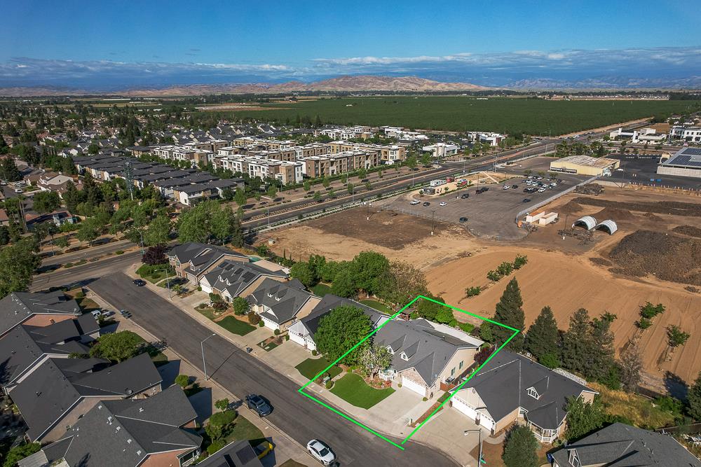 8894 N Winery Avenue, Fresno, CA, 93720