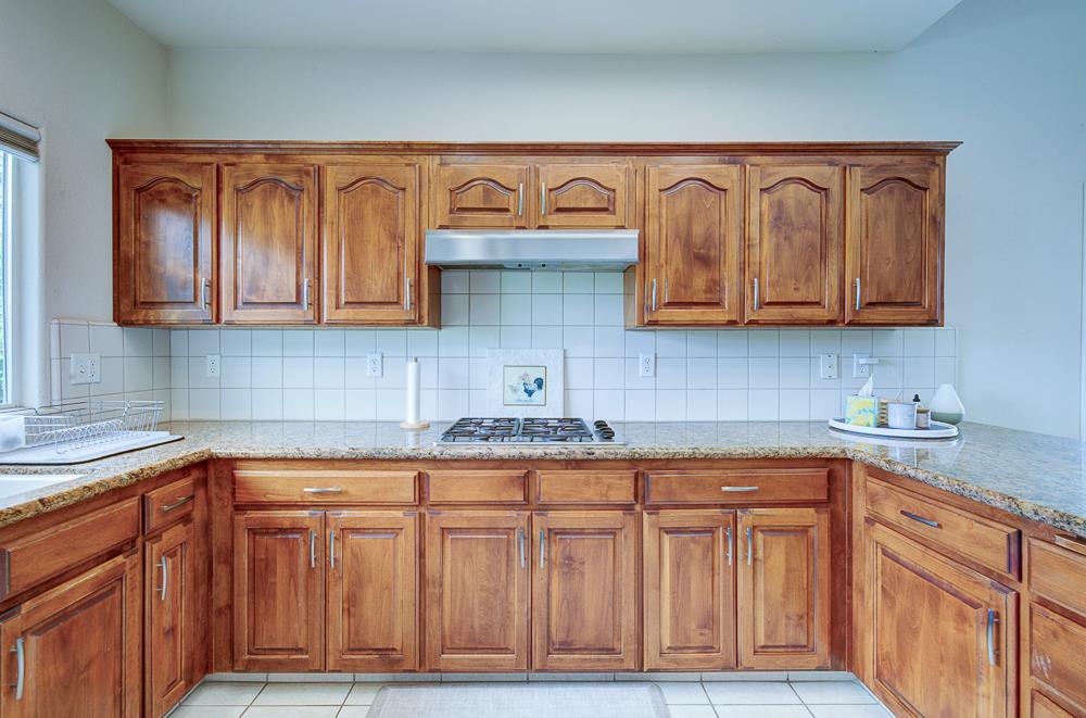 8894 N Winery Avenue, Fresno, CA, 93720