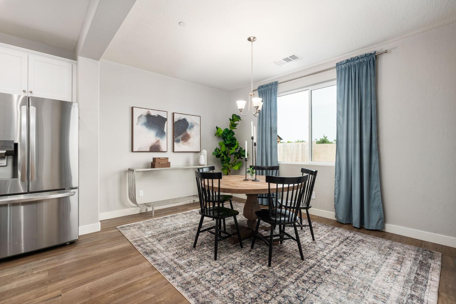 3428 N Crenshaw, Visalia, CA, 93291