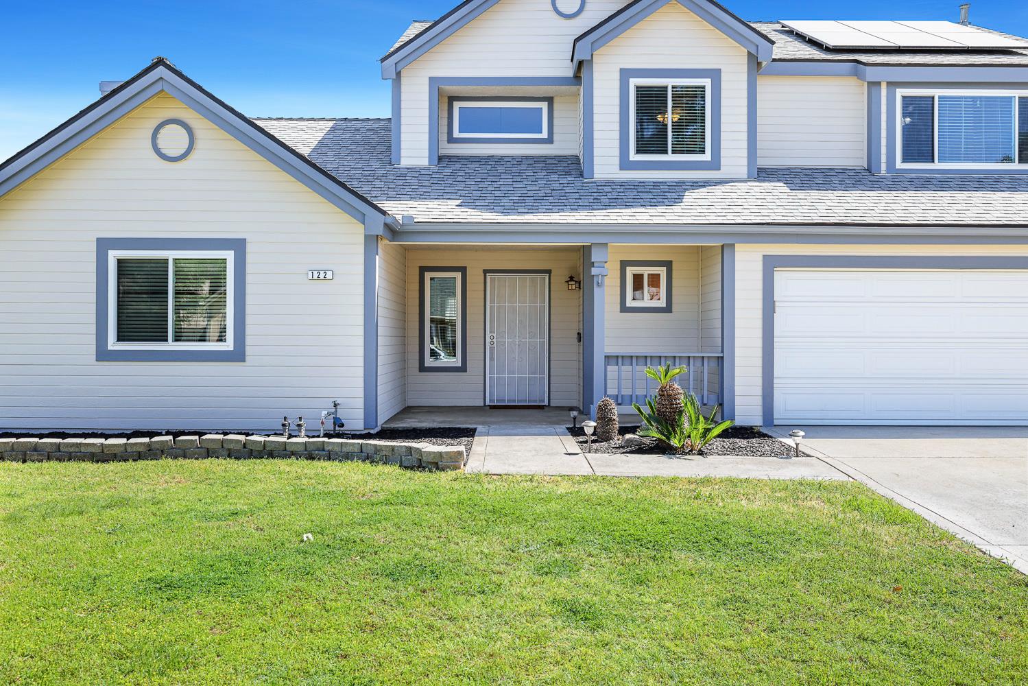 Single Family in Fresno - photo 3