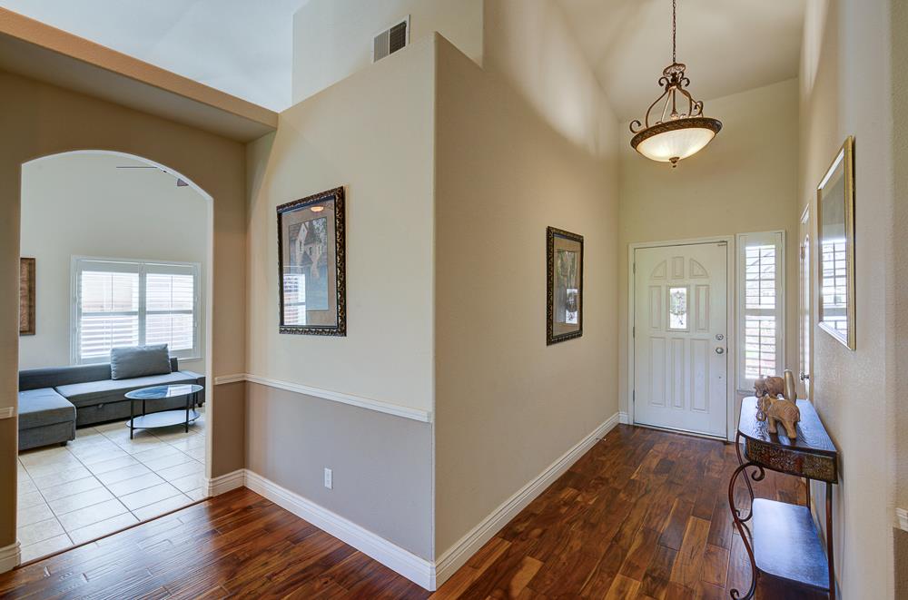 8894 N Winery Avenue, Fresno, CA, 93720