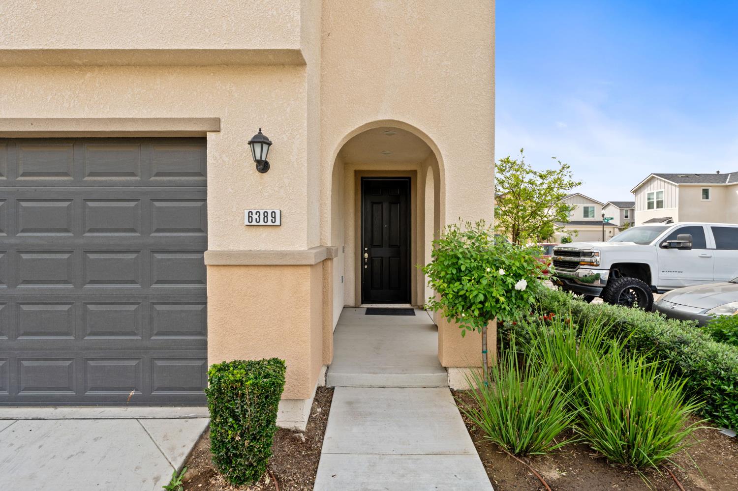 Single Family in Fresno - photo 3